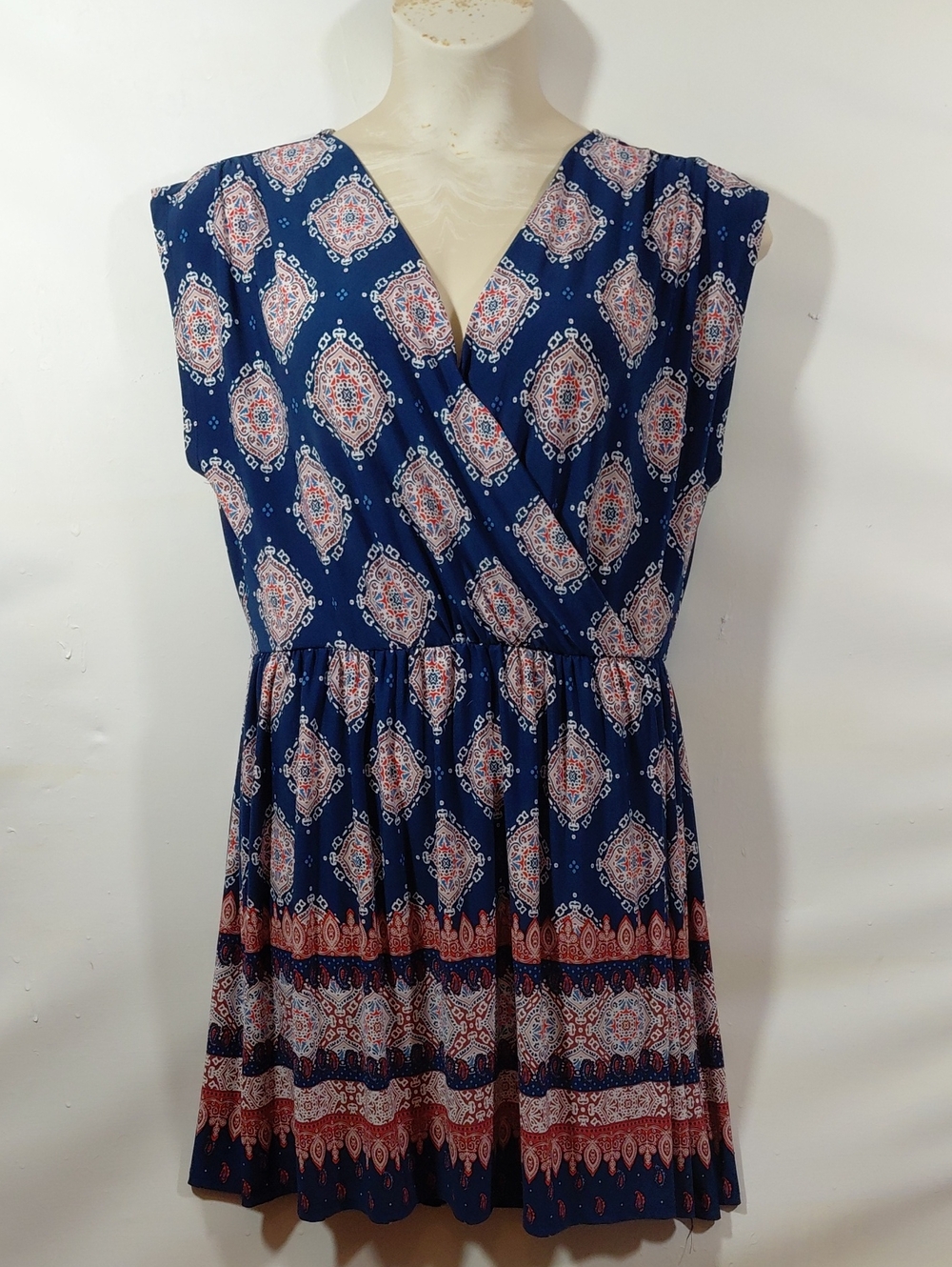 Maurices Women's Navy Red Paisley V-Neck Sleeveless Pleated Dress Size XL